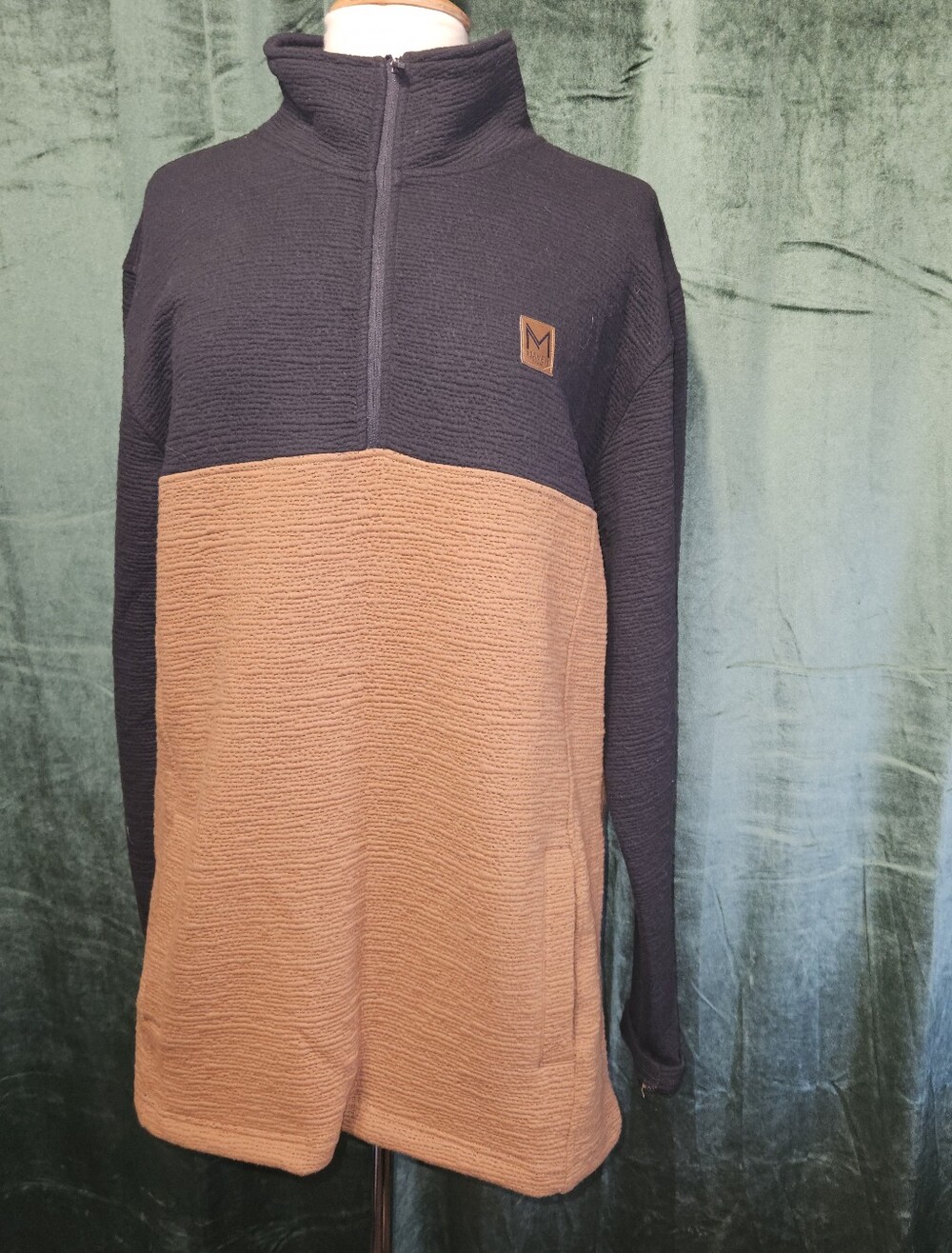 Maven Colorblock Pullover - Picture 3 of 7